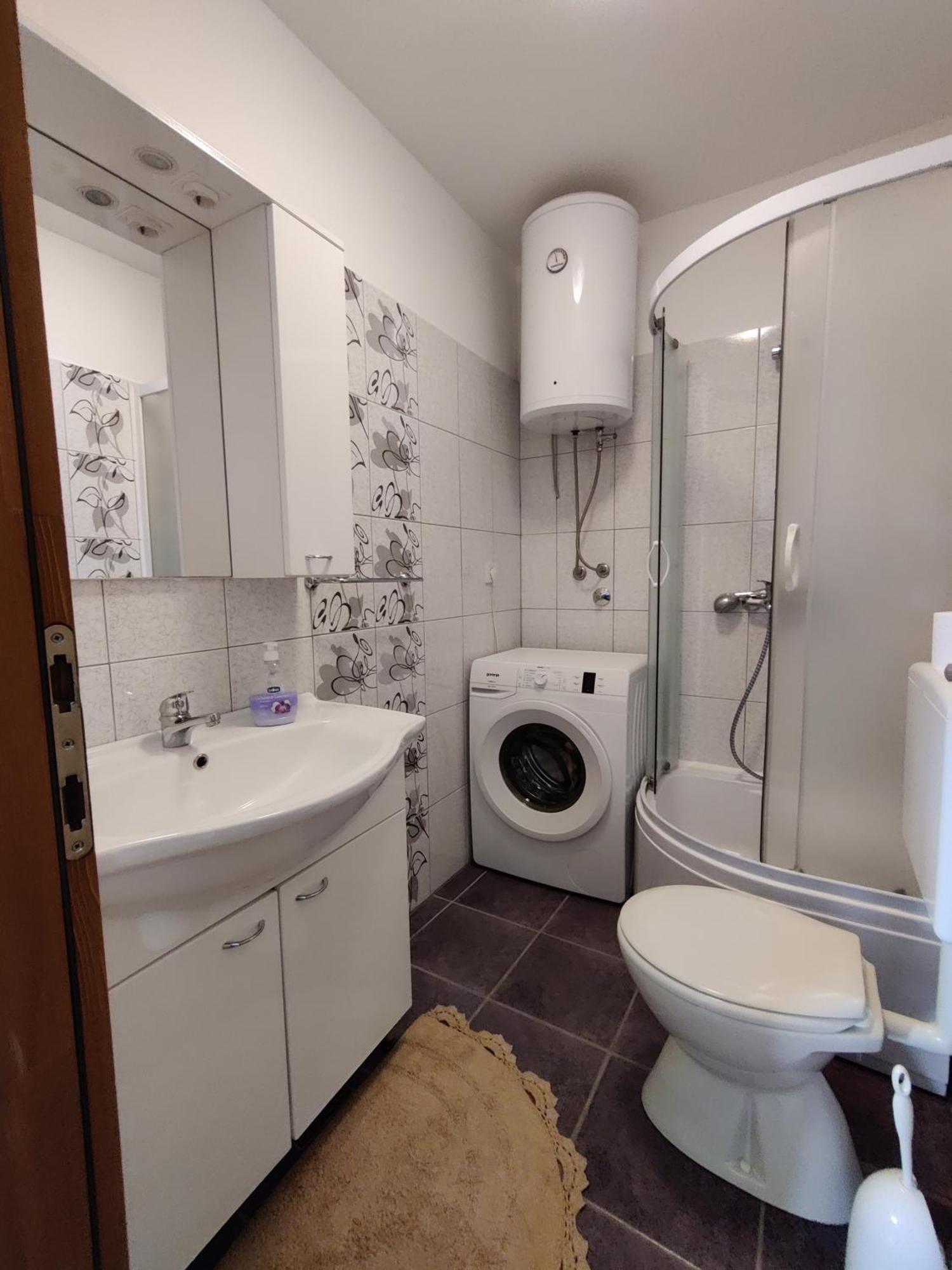 Apartman Kristina Vrbnik Buitenkant foto
