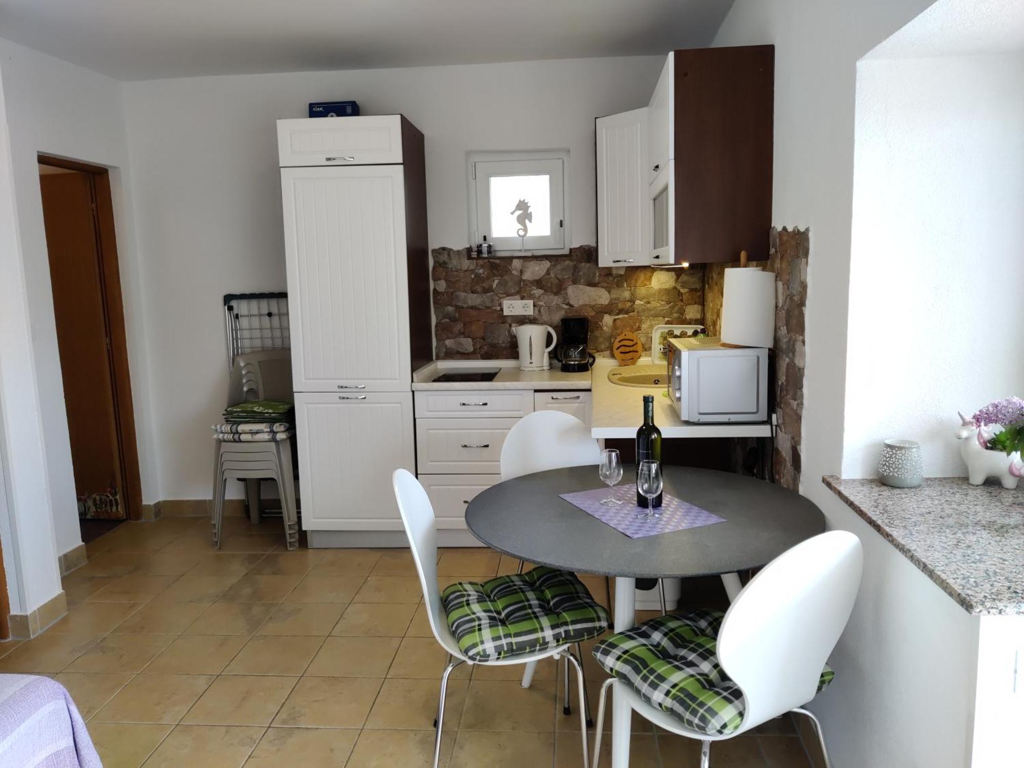 Apartman Kristina Vrbnik Buitenkant foto