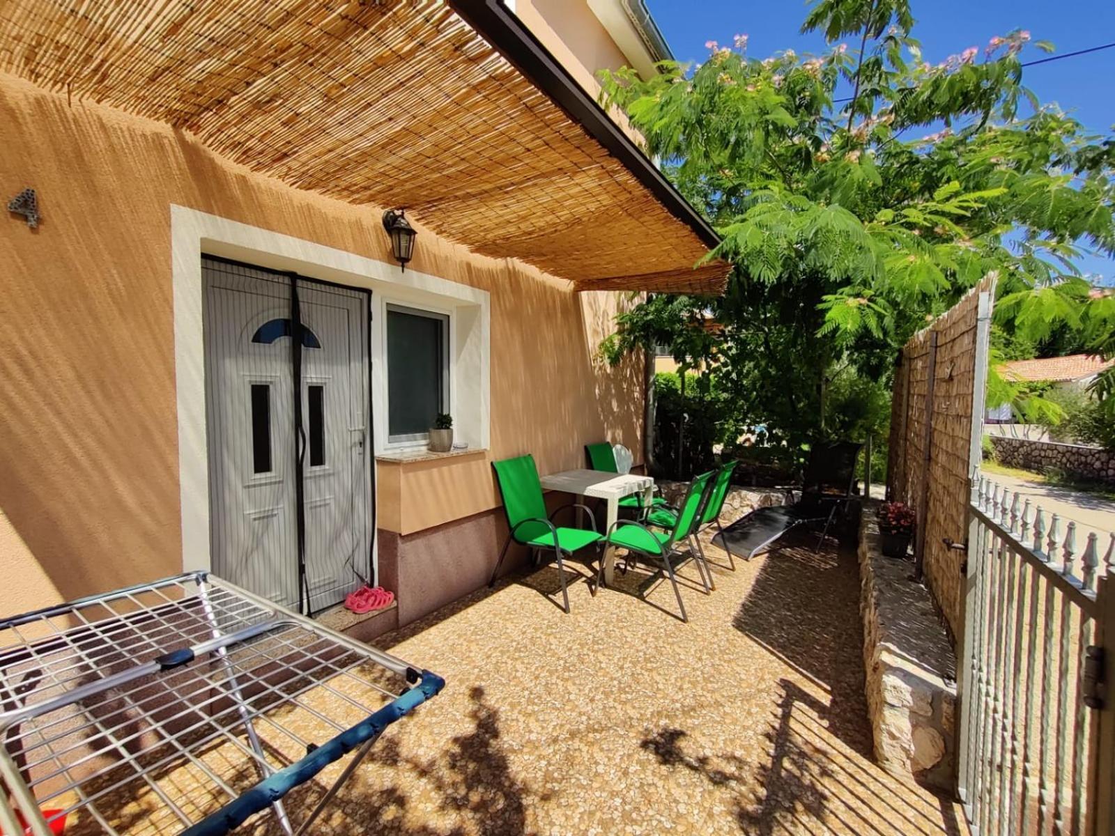 Apartman Kristina Vrbnik Buitenkant foto